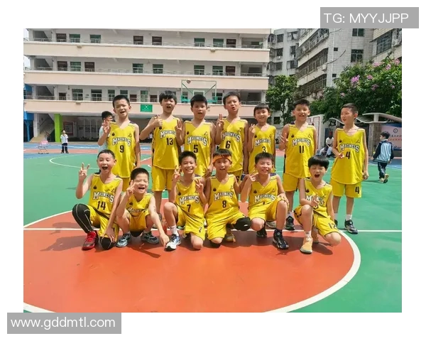 全运会特别报道:北京篮球队如何逆袭夺冠展现团队精神与拼搏意志