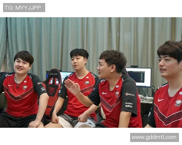 DOTA2战术解析：深入剖析JDG战队的灵活转换体系与策略运用